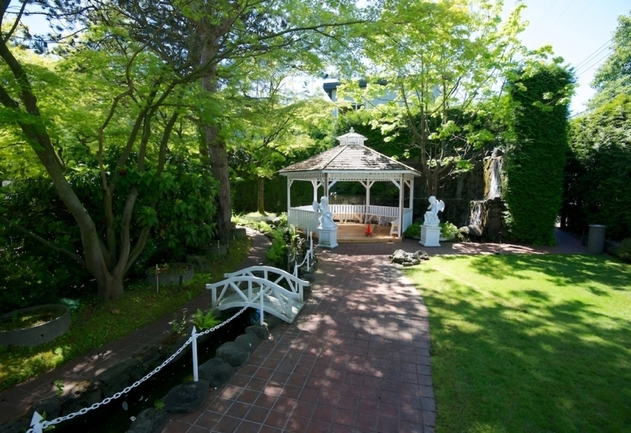Picture 4